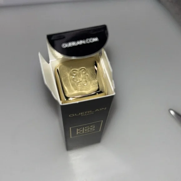 ❣️Guerlain 749 LOVE TULIP Lipstick BRAND NEW❣️ - Picture 11 of 13